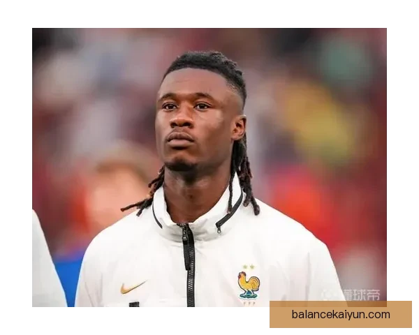 卡马文加在成长过程中状态回暖，表现逐渐彰显对比同龄人。